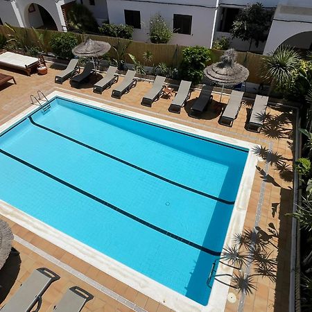 Apartamentos Cel Blau Santa Eularia des Riu Luaran gambar