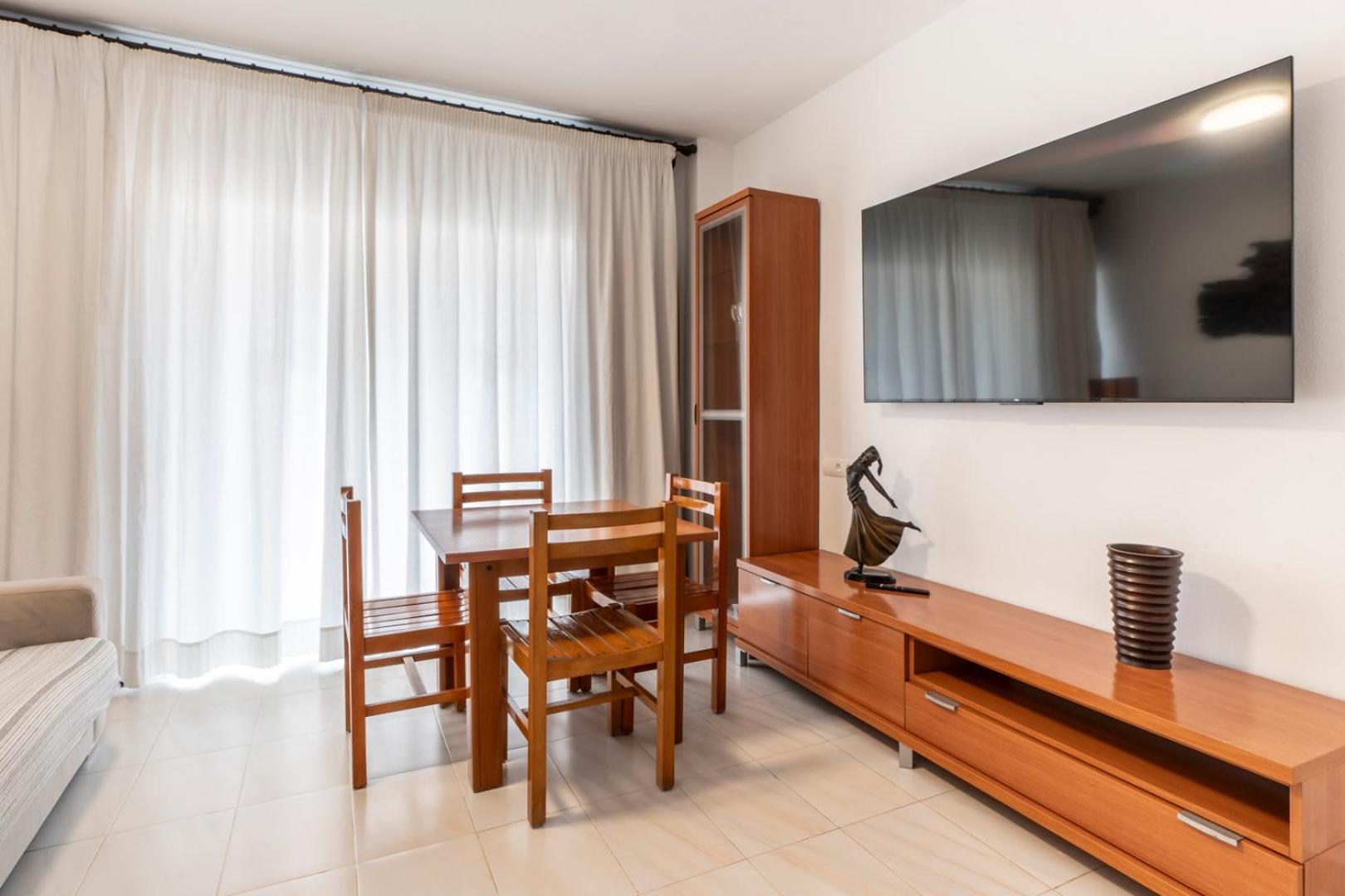 Apartamentos Cel Blau Santa Eularia des Riu Luaran gambar