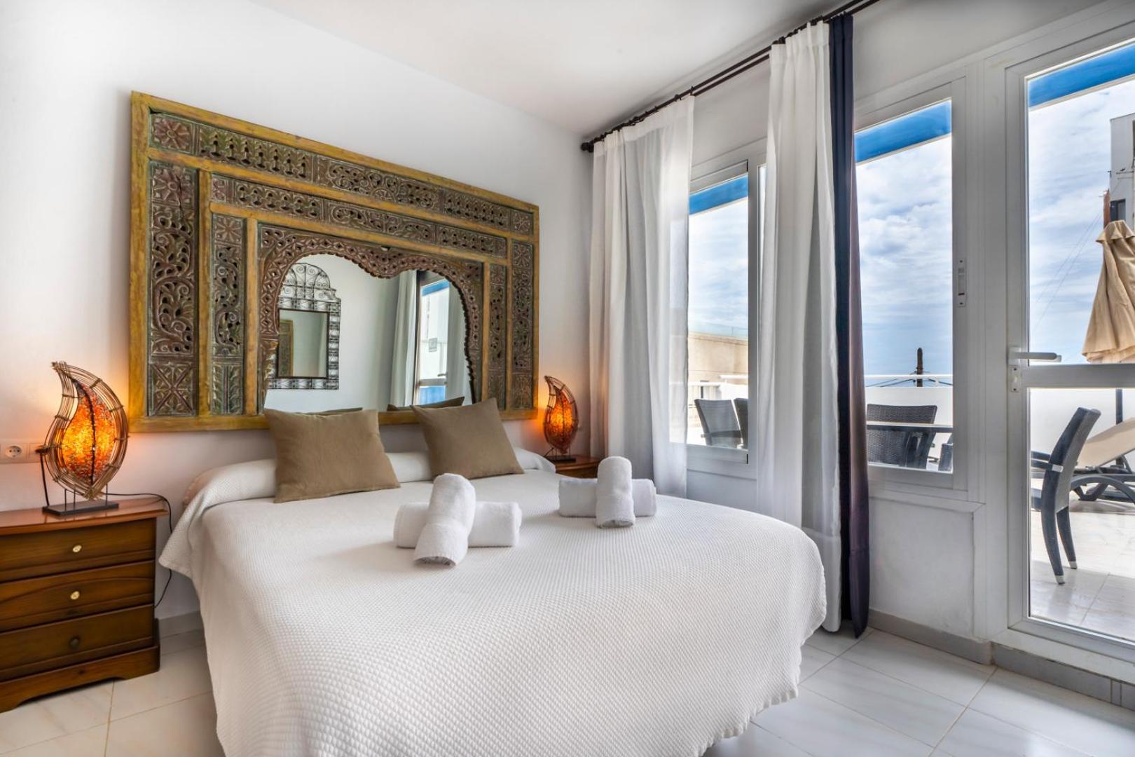 Apartamentos Cel Blau Santa Eularia des Riu Luaran gambar