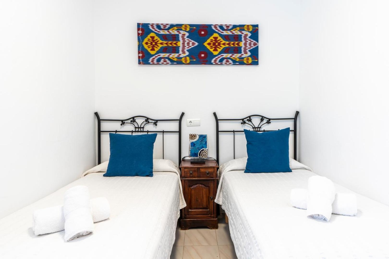 Apartamentos Cel Blau Santa Eularia des Riu Bilik gambar