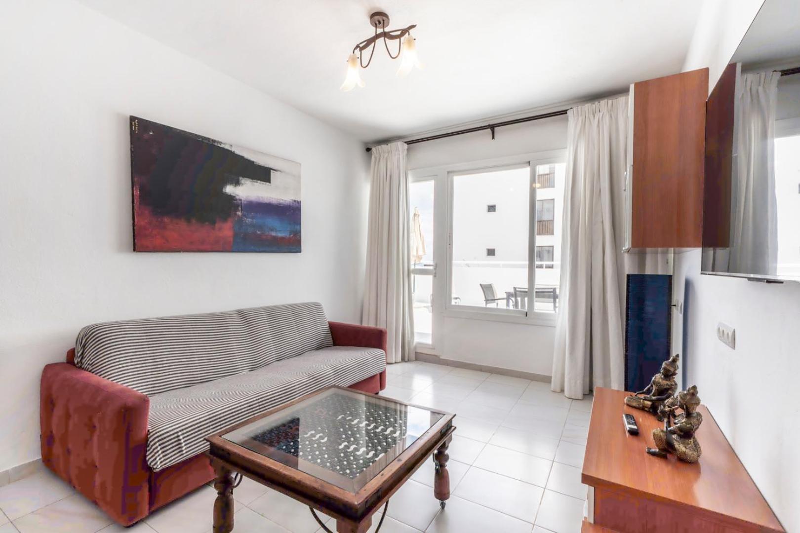Apartamentos Cel Blau Santa Eularia des Riu Luaran gambar