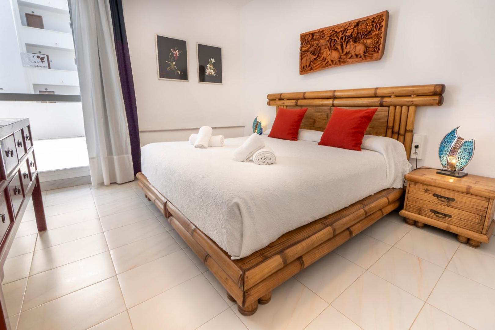 Apartamentos Cel Blau Santa Eularia des Riu Luaran gambar