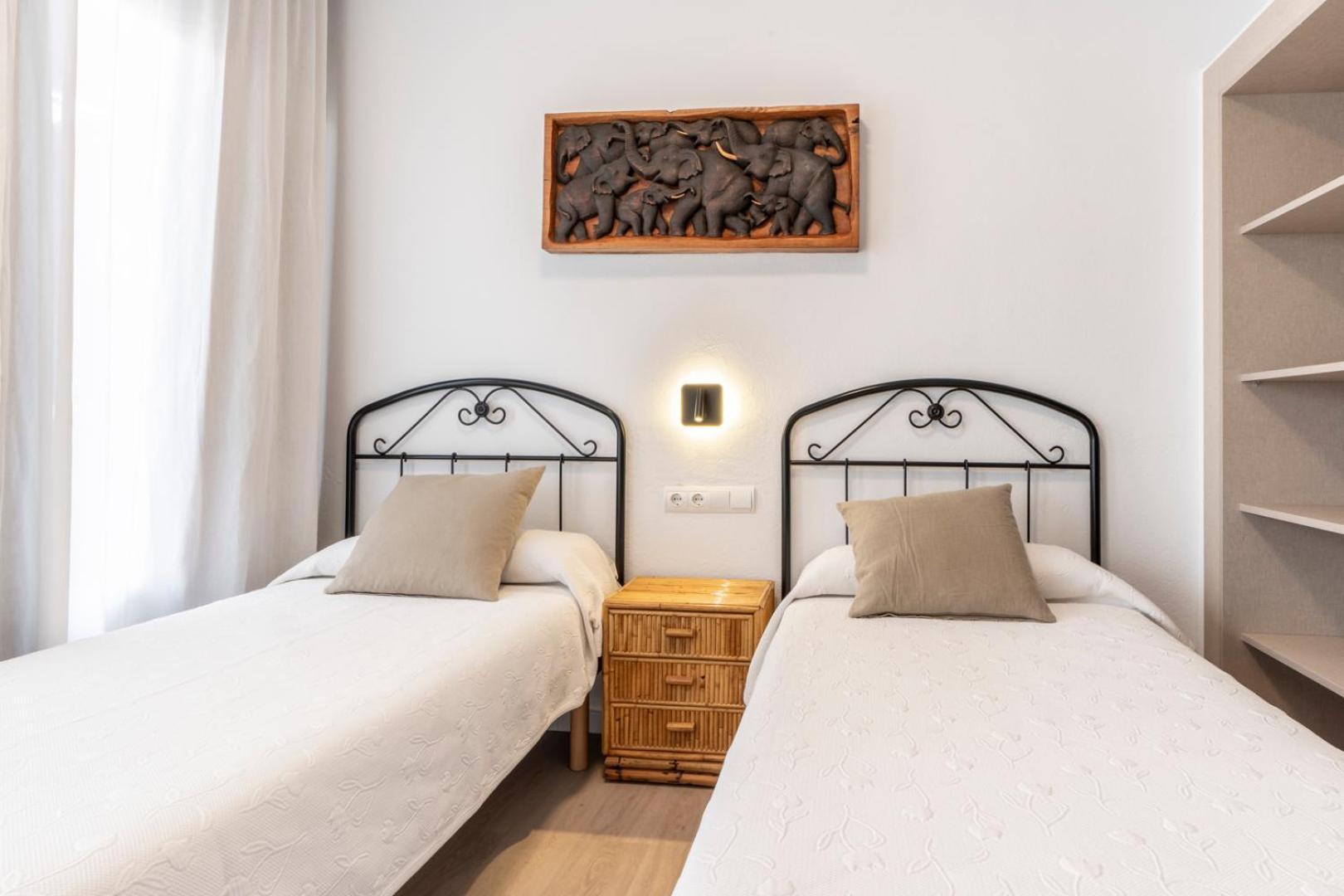 Apartamentos Cel Blau Santa Eularia des Riu Luaran gambar