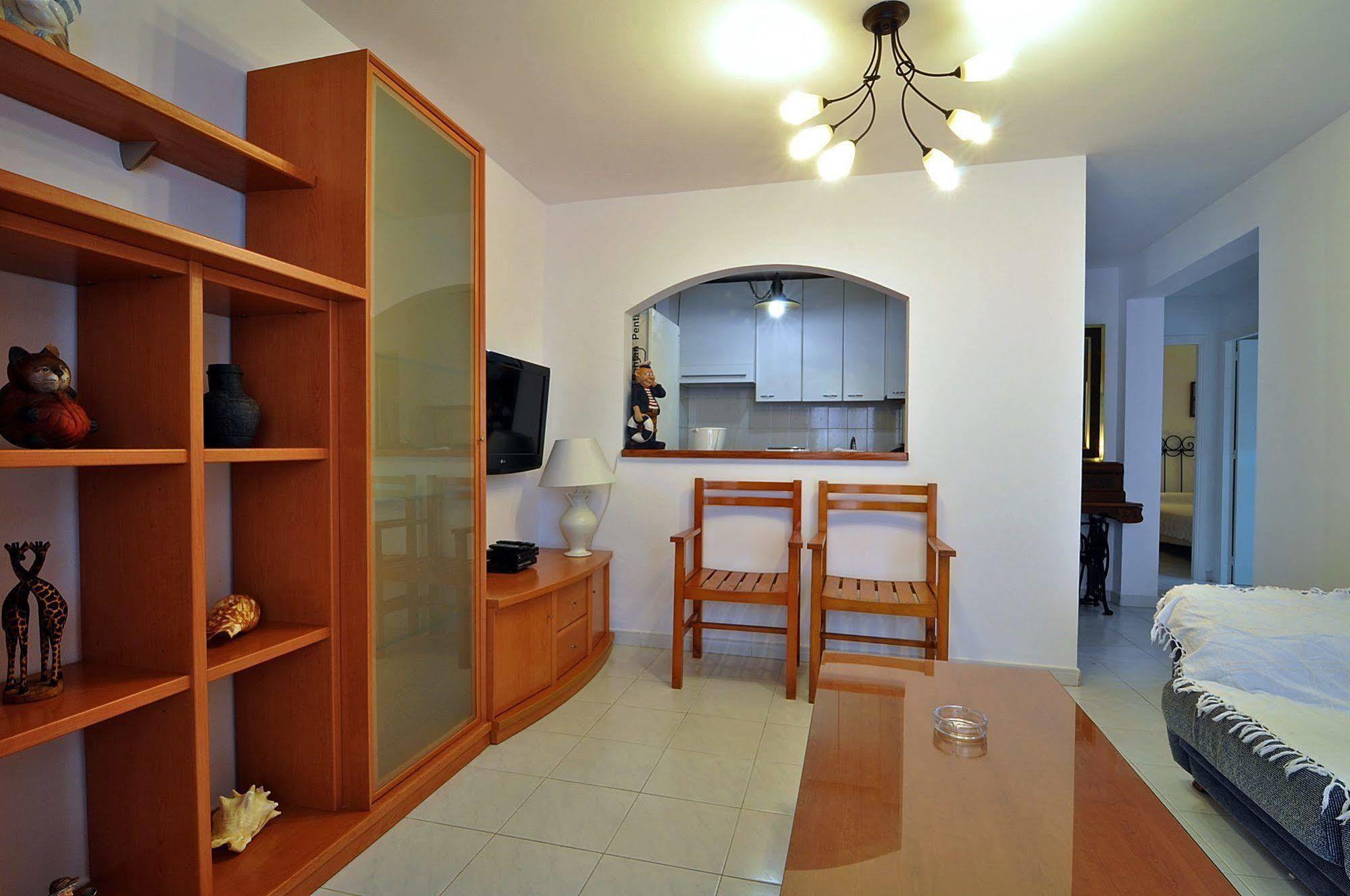 Apartamentos Cel Blau Santa Eularia des Riu Luaran gambar