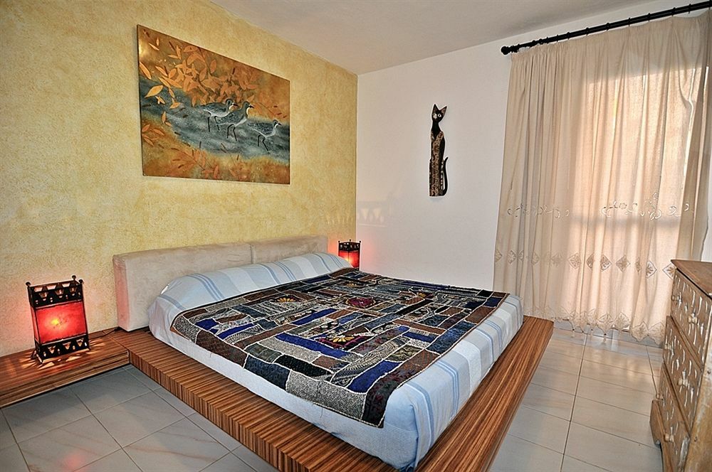 Apartamentos Cel Blau Santa Eularia des Riu Luaran gambar